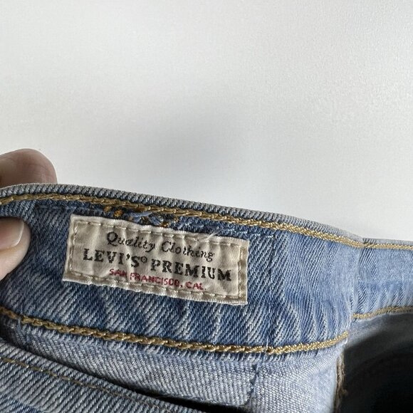 Levi's 501 Jeans Thrashed 25x30 Blue Light Wash Premium Denim Classic Distressed - Picture 9 of 11